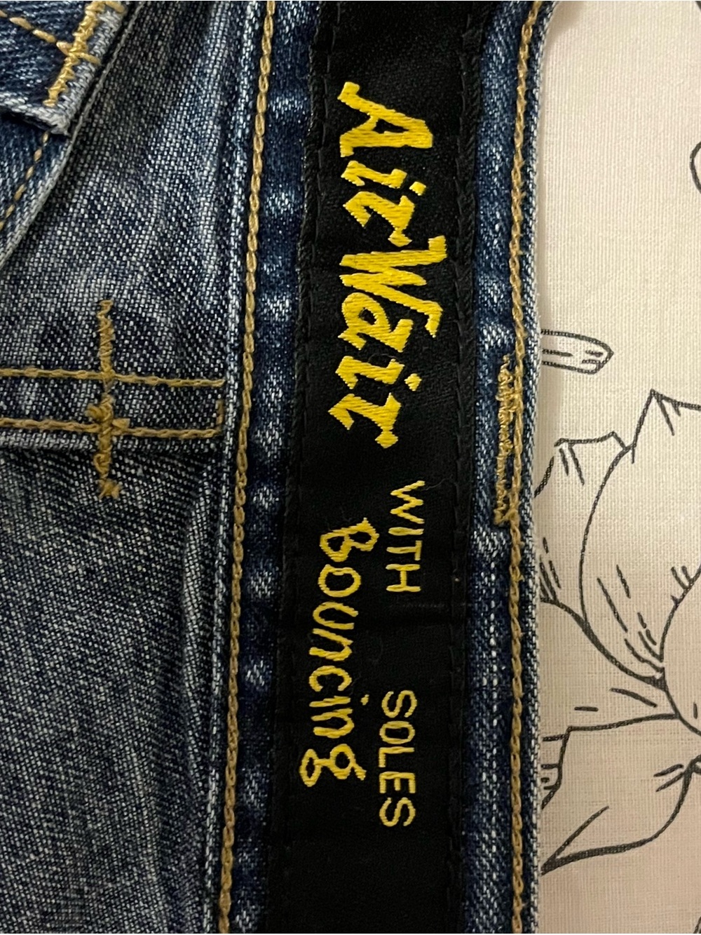 Vtg 90s Dr Martens Airwair Super Baggy Button-Fly Denim Jean Shorts, Waist 30 View 4